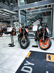 Photo n°3 de Moto Evasion Nice à Nice (Magasin de motos)