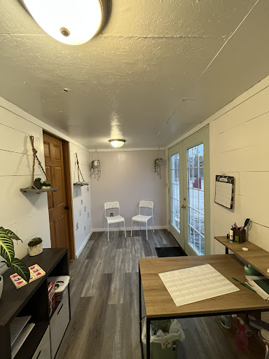 Bark Avenue Grooming Boutique LLC - Thumbnail