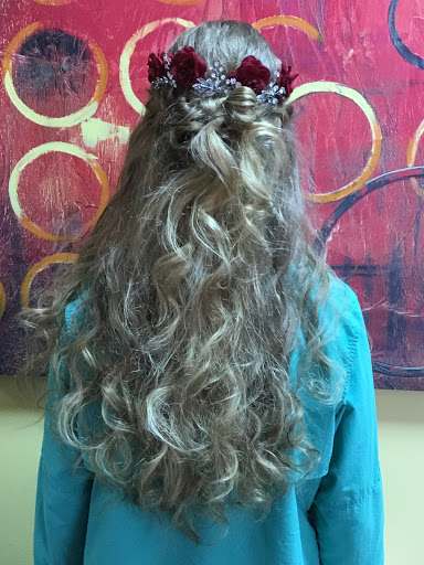 Sherrie's Cuts-N-Curls Salon - Thumbnail