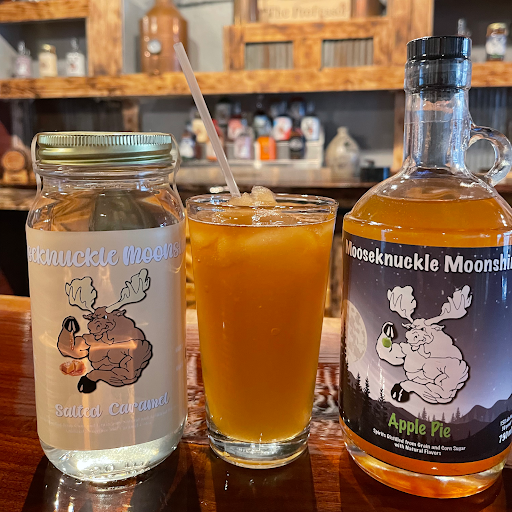 Smokin Tails Distillery Gallery - United States