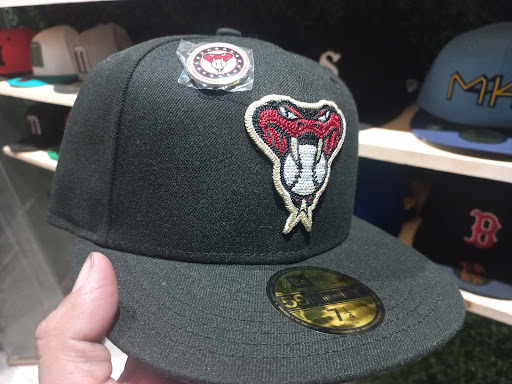 Cap Gallery - Visual
