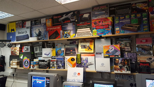 Retro Computer Museum - Visual