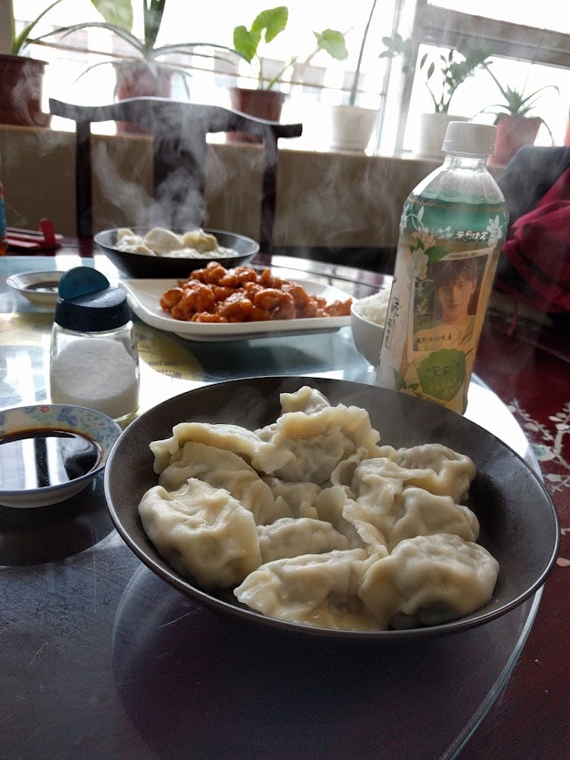 He He Kínai Étterem / Chinese Restaurant / 和和美食