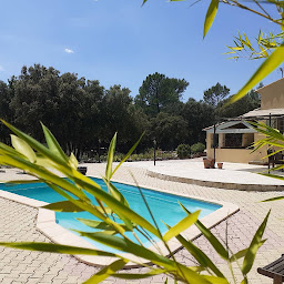 Photo n°9 de L'Avenir-De Toekomst à Cotignac (Agence de location de chalets)