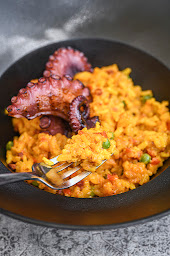 Photo n°24 de La table Ernesto - restaurant et bar à cocktails à Cranves-Sales (Bar à vin)