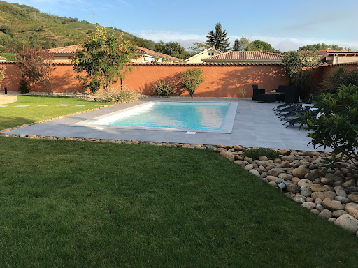Photo de Aquasun | Pisciniste depuis plus de 20 ans à Éclassan (07370)