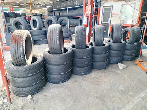 Llantera y Car-Wash El Saladito