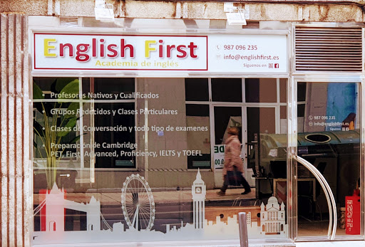 English First - Visual