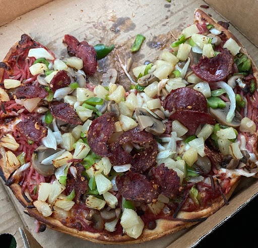 Rochy Pizza N' Bistro