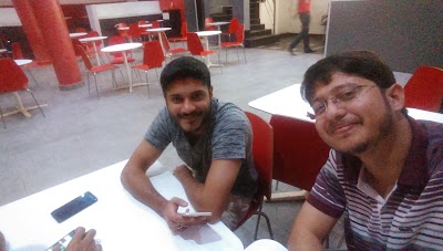 Photos of Sigma Burger Yant&egrave;