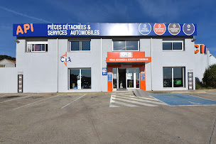 Photo n°2 de Comptoir Insulaire Automobile à Lucciana (Magasin de pièces de rechange automobiles)