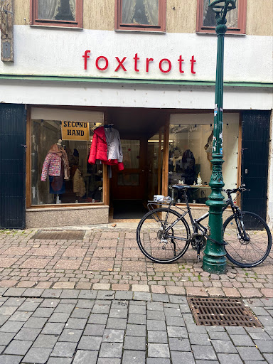 Secondhand foxtrott - Visual