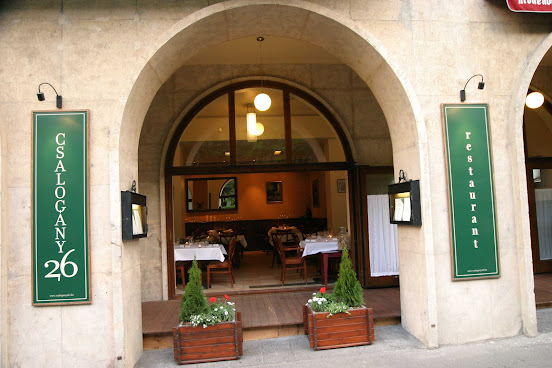 Csalogány 26 by null