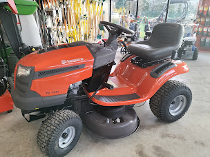 Photo n°22 de Jeanjean Motoculture à Faverges à Faverges-Seythenex (Atelier de réparation de remorques)