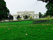 Quaid-e-Azam Library lahore