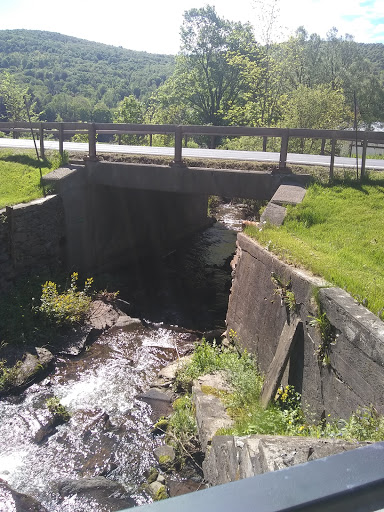 Inn at Toll Gate Creek - Thumbnail