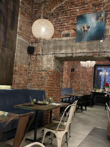 Restauracja MOMU - Restauracja
