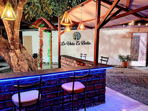 Restaurante en Tumaco | Gastrobar La Vida Es Bella | lugar para eventos