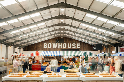 Bowhouse - Visual