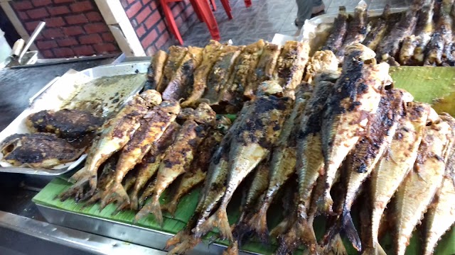 Gerai Pak Lang Ikan Bakar