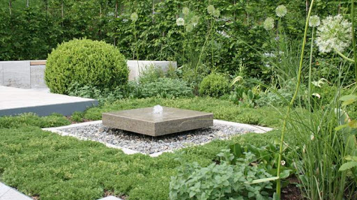 hasenwandel garten- und landschaftsbau Logo