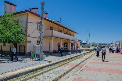 Tcdd Genç İstasyonu