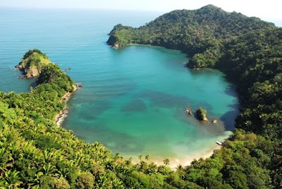 Photos of Bah&iacute;a de Omoa