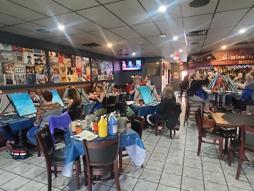 Mainliner Pub - Visual