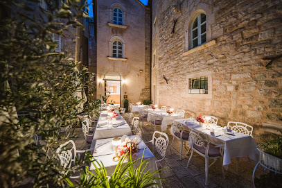 Hotel Vestibul Palace — Split