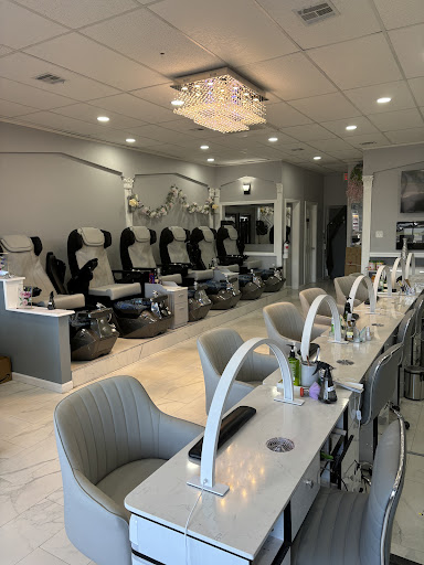 Viva Nail Spa - Thumbnail