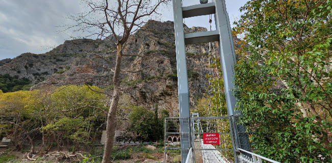 Αξιολογήσεις για το Ιερό Προσκύνημα Αγίας Παρασκευής Τεμπών στην Κάτω Όλυμπος - Εκκλησία