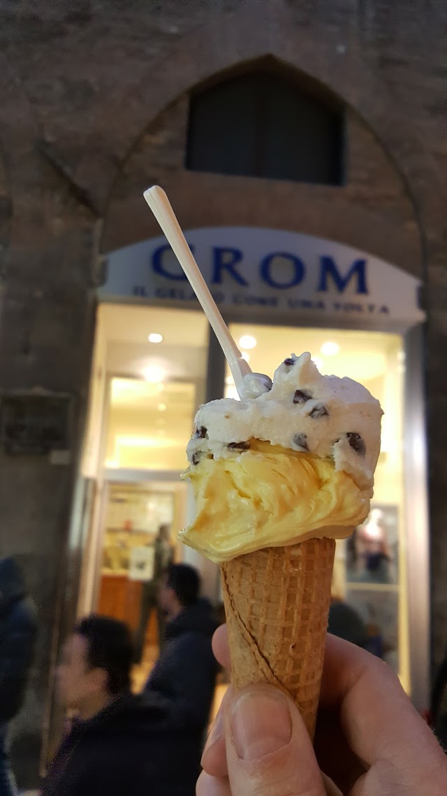 GROM
