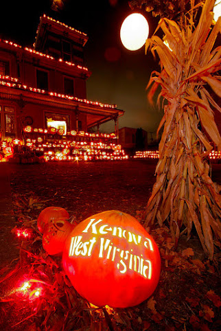 Kenova's Pumpkin House by null