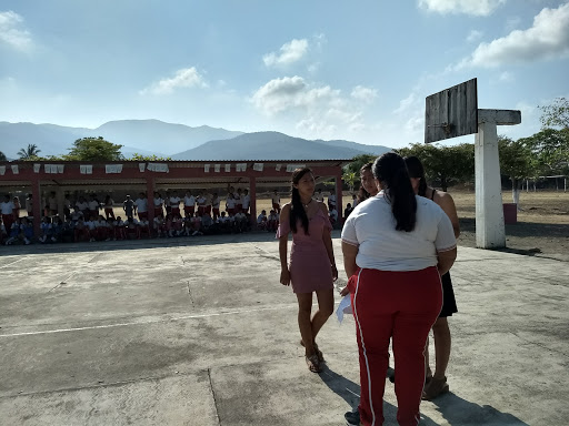Lázaro Cárdenas High School - Thumbnail