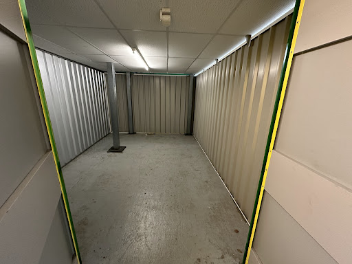 Squirrel Self Storage - Visual