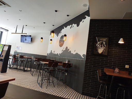 Photo 4 - Black & White Burger Albi