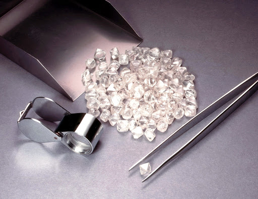 Gregorio Diamonds - Visual