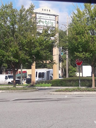 Photos of Publix Super Market at Arlington River