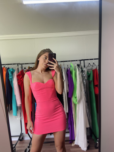 Vestito Hire - Thumbnail