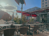 鸿云居 Au jardin suspendu à Puteaux