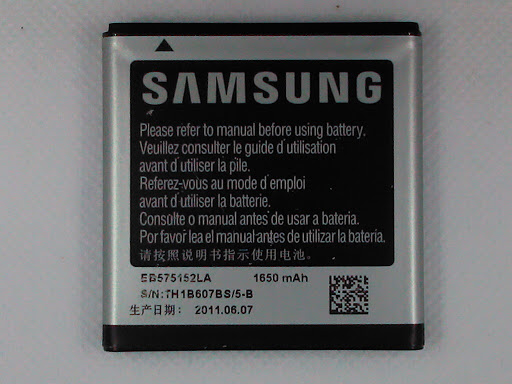 Beats Bose Sony Headphone Repair Fuses Capacitors Resistors Micro Soldering - Thumbnail