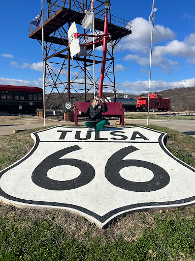 Route 66 Tulsa Admiral Landmark - Thumbnail