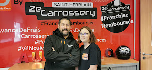 Photo n°16 de Auto Design 44 - MOTRIO-ZeCarrossery & ZePare-Brise Saint-Herblain / Nantes à Saint-Herblain (Service de réparation de pare-brise)