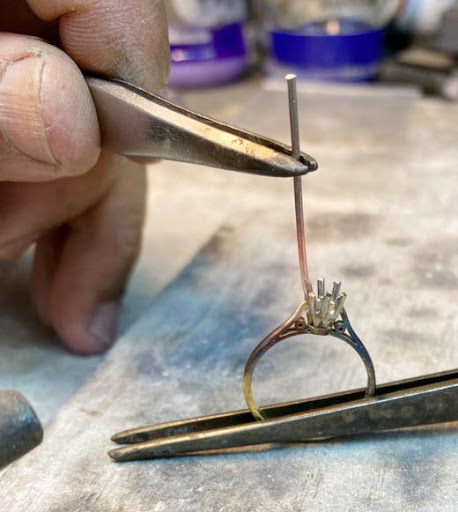 Maker Mends - Visual