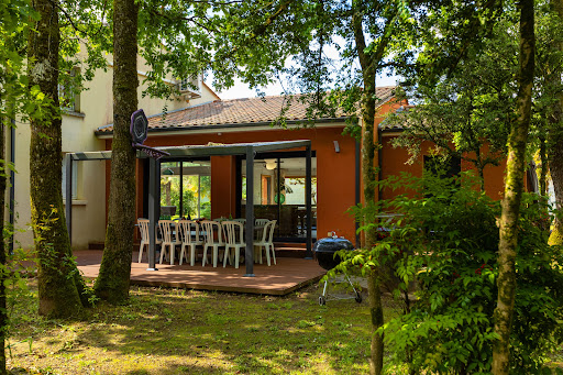 Photo de Villa des Eaux Claires (Villa Grand Standing Angoulême) à Puymoyen (16400)