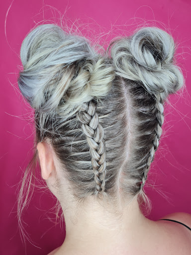 Pink Hair Stylist - Thumbnail