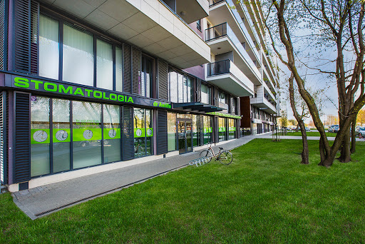 Centrum Stomatologiczno-Implantologiczne dr Krzysztof Awiłło