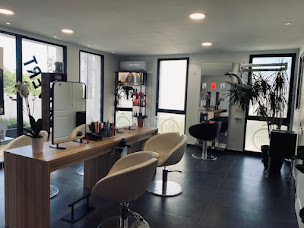 Photo n°9 de Ô Studio - Salon de coiffure à Tarnos (Salon de coiffure)