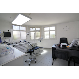 Photo n°21 de Dr TAMMAM Ruben - Dentiste à Sanary à Sanary-sur-Mer (Parodontiste)