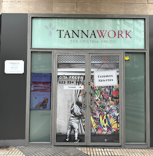Clínica Tannawork: Dra Cristina Valiño. Medicina Estética y Cirugía